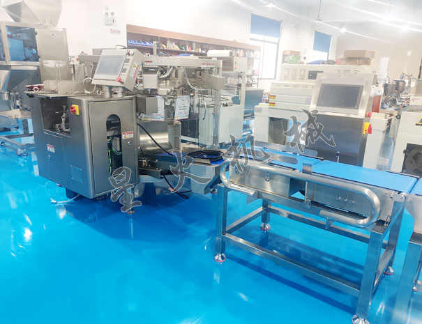 自动给袋式颗粒酱料食品包装机